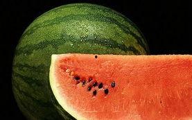 吃瓜条西瓜,吃瓜条西瓜，尽享清凉一夏